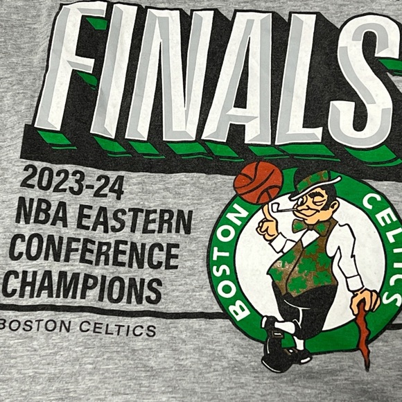 Boston Celtics 2023 - 2024 Easter Conference Champions NBA Gray Crewneck Tshirt - Picture 3 of 4